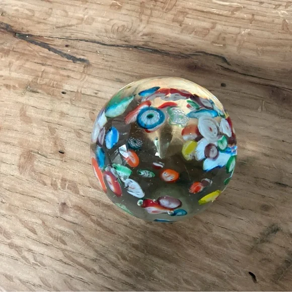 Vintage Millefiori Style Glass Art Paperweight - Excellent Gently Used Condition - Picture 7 of 15